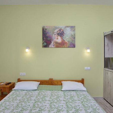 Αlexandros Apartment Votsi  Exterior foto