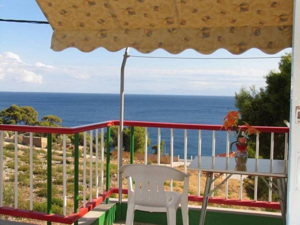 Αlexandros Apartment Votsi  Zimmer foto