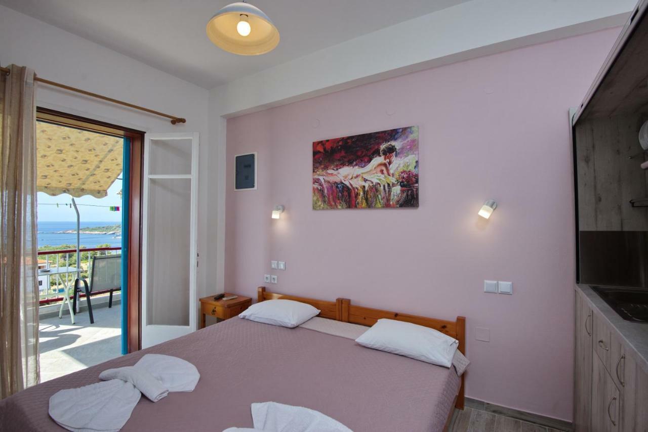 Αlexandros Apartment Votsi  Exterior foto